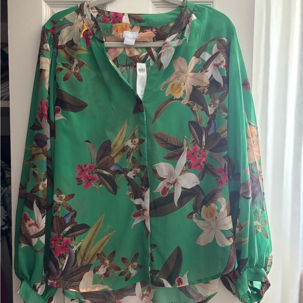 Chico's Emerald Green Floral Button-Front Blouse
